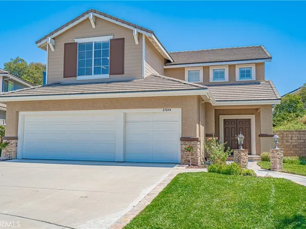 27644 Woodfield Pl, Santa Clarita, CA 91354