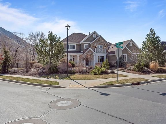 5th image of 4129 W Mesquite Way