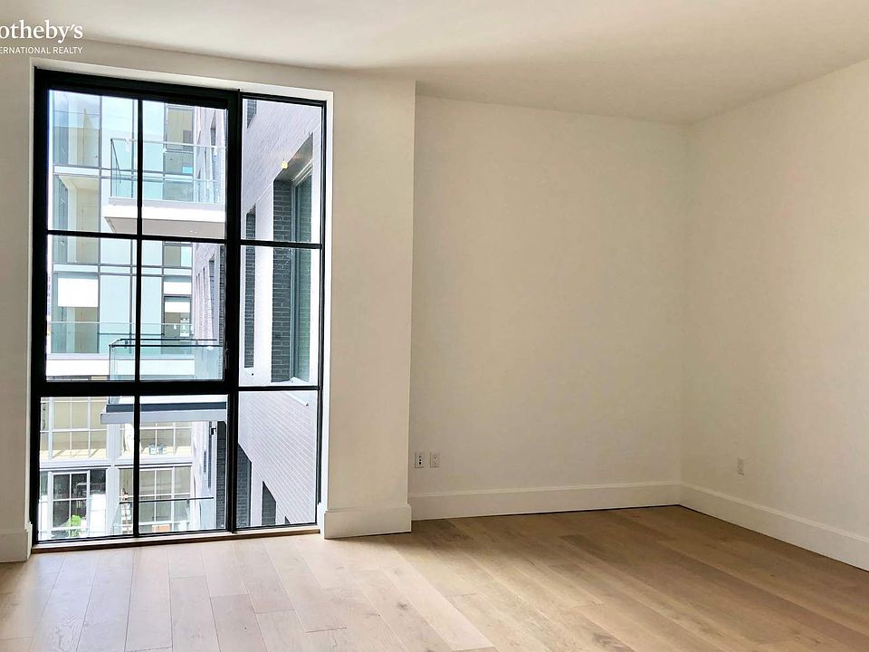 1st image of 2218 Jackson Ave APT 814