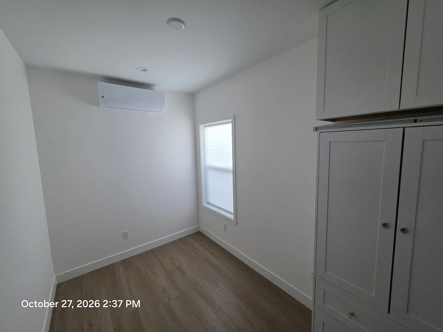 Studio, 300 sqft, $1,450 — Photo 3