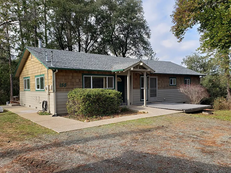 155 Meadow Gate Rd — Photo 1