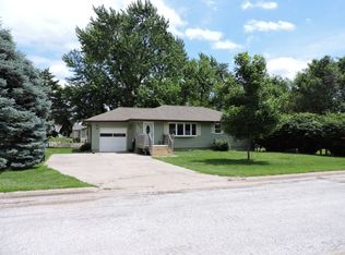 909 East St, Sidney, IA 51652
