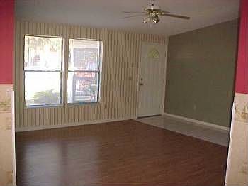 5th image of 1474 Kenmore St