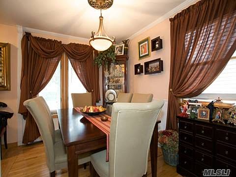 Formal Dining