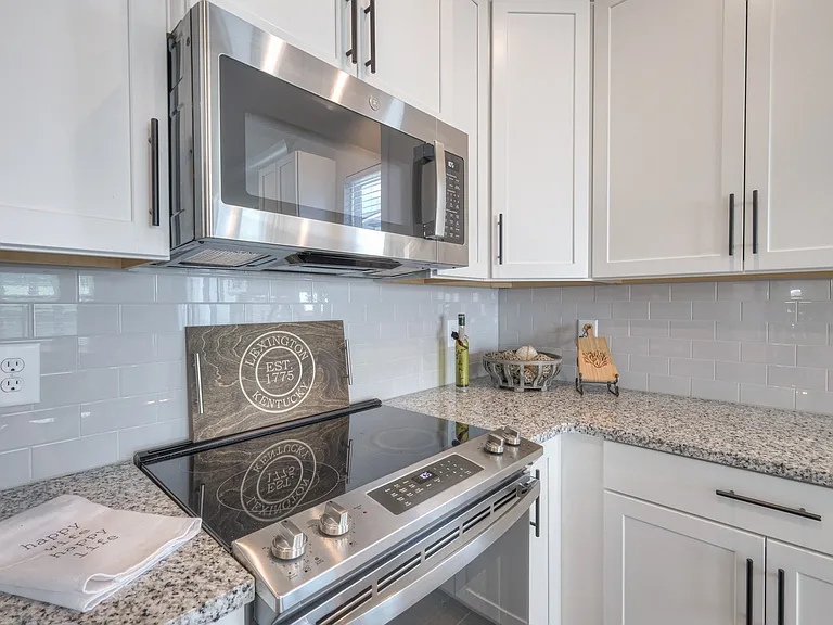 2013 Walnut Ln — Photo 14