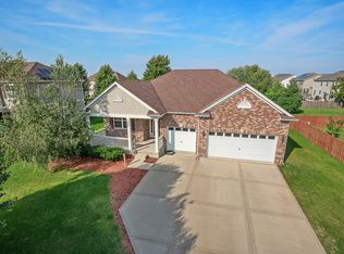 907 Nightshade Ln, Shorewood, IL 60404