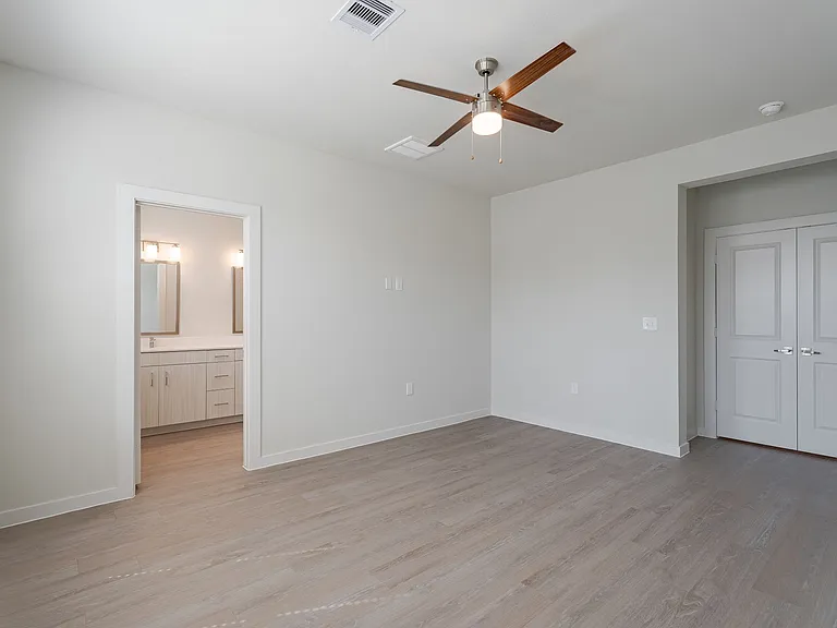 LightHaven at District West — Photo 118