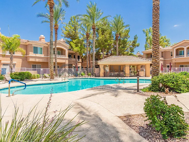 3800 S Cantabria Cir #1065 — Photo 30