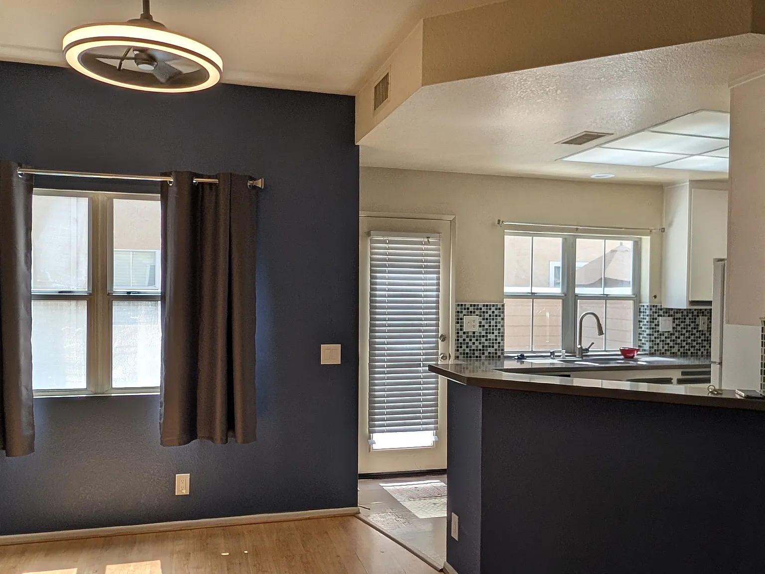 2 bed, 2.5 bath, 1250 sqft, $3,475 — Photo 4