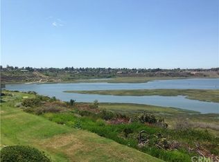 2171 Vista Entrada, Newport Beach, CA 92660