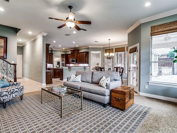4th image of 4805 Cranbrook Dr W