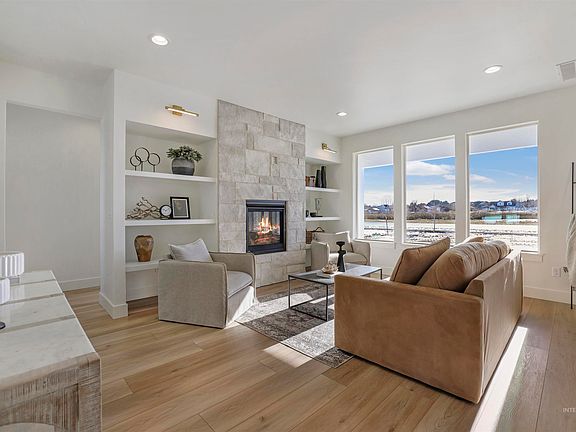 2nd image of 2264 Cattail Dr