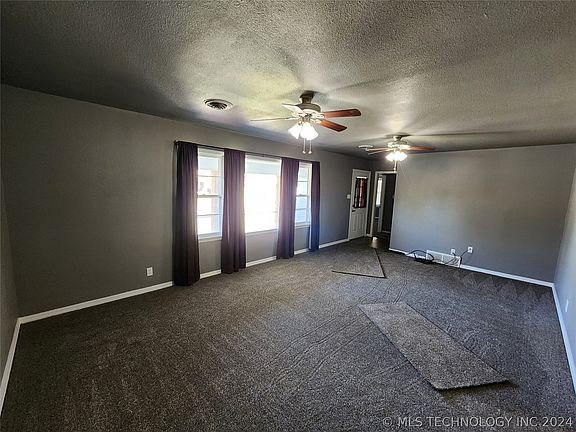 4th image of 2501 Canterbury Ave