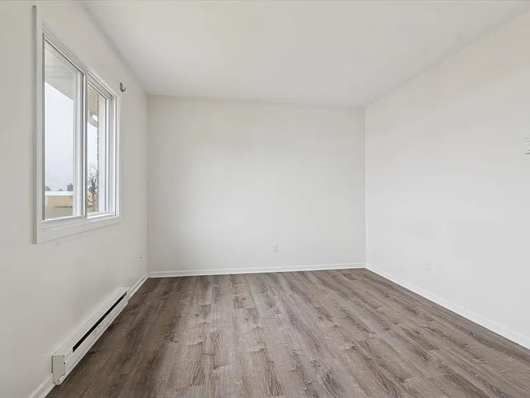 600 S East St #104 — Photo 7