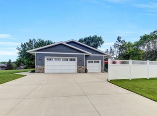 3101 Dunbar Rd, Saint Cloud, MN 56301
