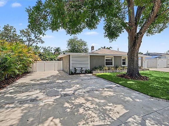 3rd image of 3511 W AZEELE STREET
