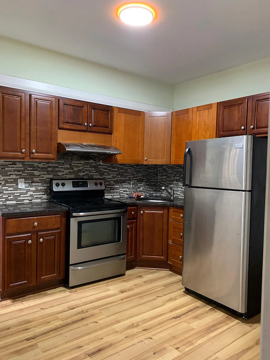Building Photo - 4049 Filbert St #1