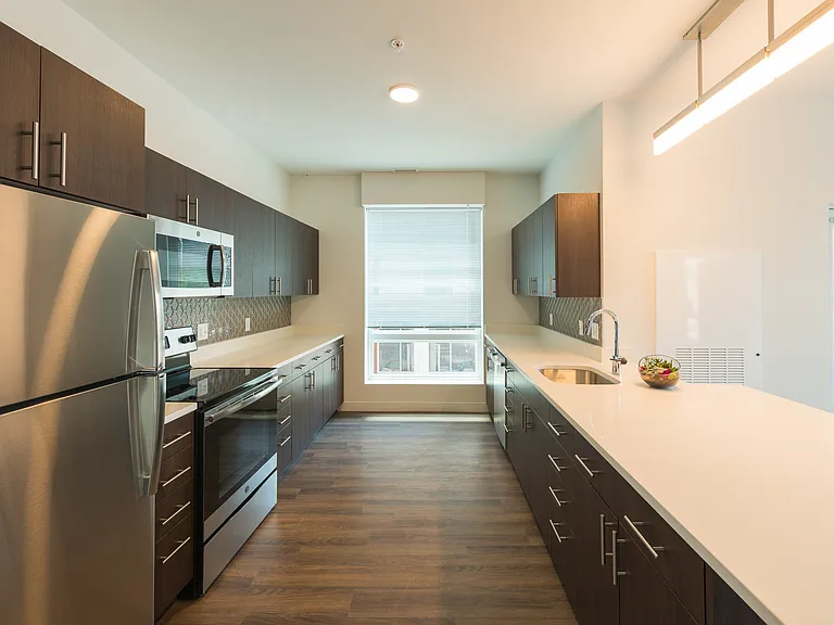 The Residences at Mid-town Park — Photo 6