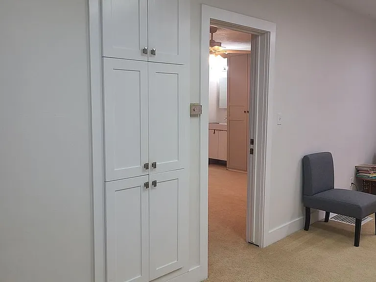 1519 W Hays St — Photo 23