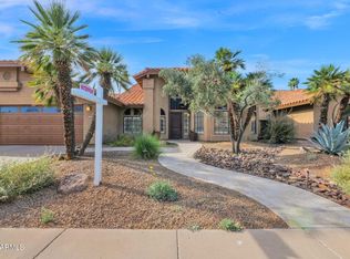 518 S Lagoon Dr, Gilbert, AZ 85233