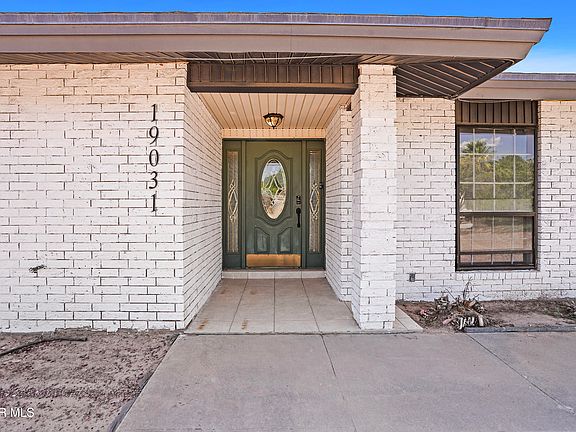5th image of 19031 Armington Dr