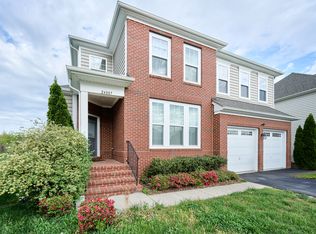 24887 Coventry Grove Ct, Chantilly, VA 20152