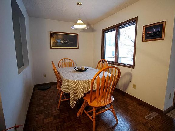 5th image of 5006 Todd Dr