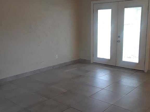 5th image of 1711 N 25th St APT 1