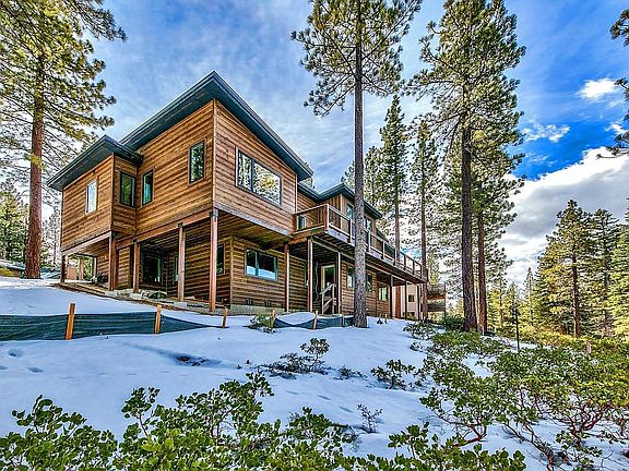 3rd image of 1770 Gentian Cir