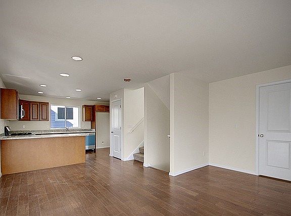 2nd image of 1153 N 92nd St