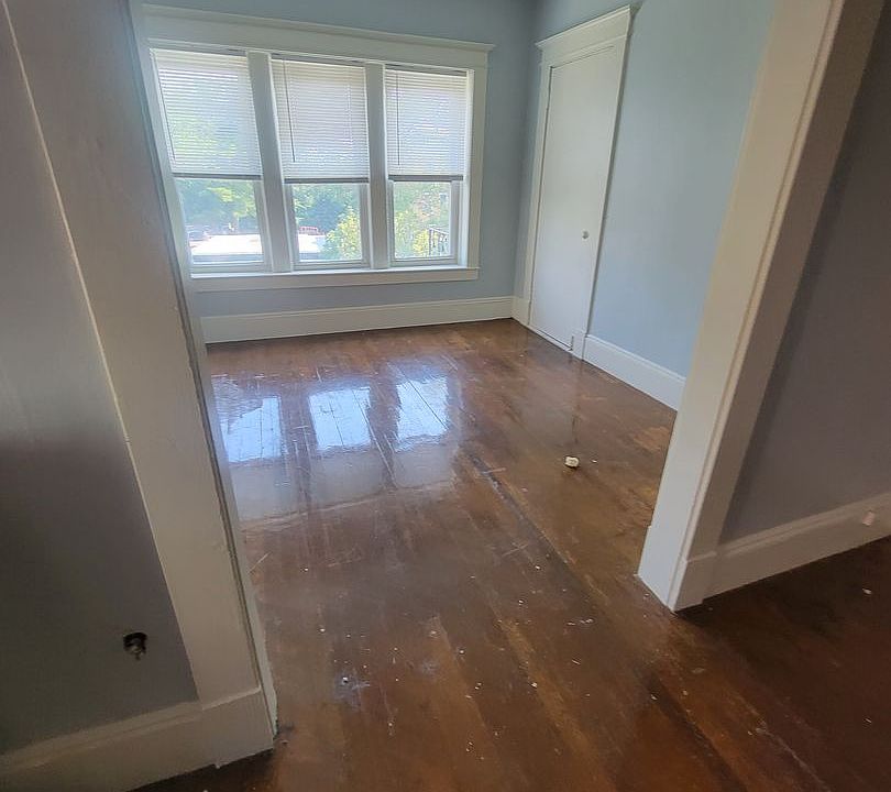 24 SUMNER AVENUE 24 Sumner Ave Springfield MA Zillow