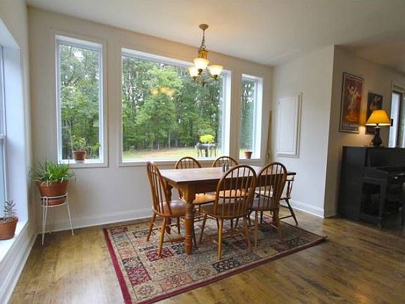 Natural light pours in!