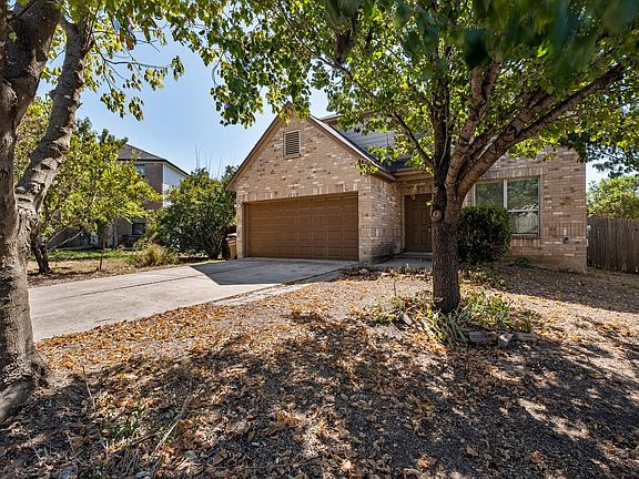 3rd image of 8109 Verbank Villa Dr