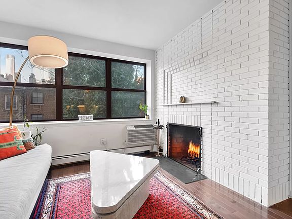 4th image of 453 W 19th St APT 4B