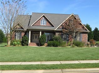 722 Cedar Hill Dr, Shelby, NC 28152