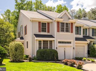 1366 Park Garden Ln, Reston, VA 20194