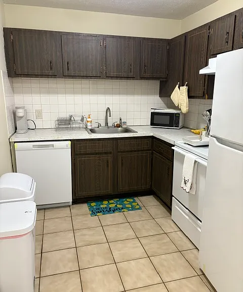 64-66 Mayflower Ave #7 — Photo 1