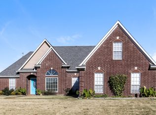 8036 New Castle Cv, Southaven, MS 38672