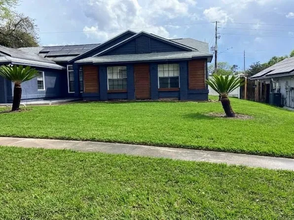 1523 Silversmith Pl, Orlando, FL 32818