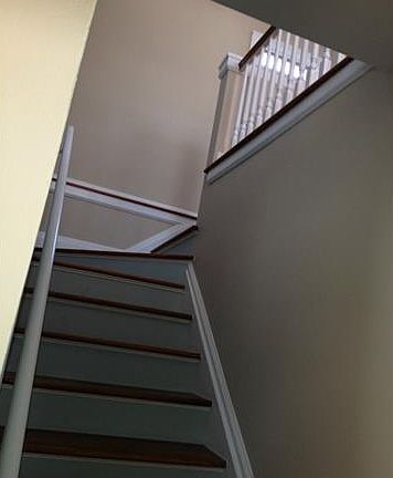 5th image of 210 Aqua Ct