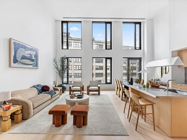 30 Front St #10E, Brooklyn, NY 11201