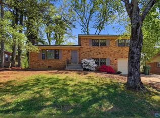 2703 Hilltop Ter NW, Huntsville, AL 35810