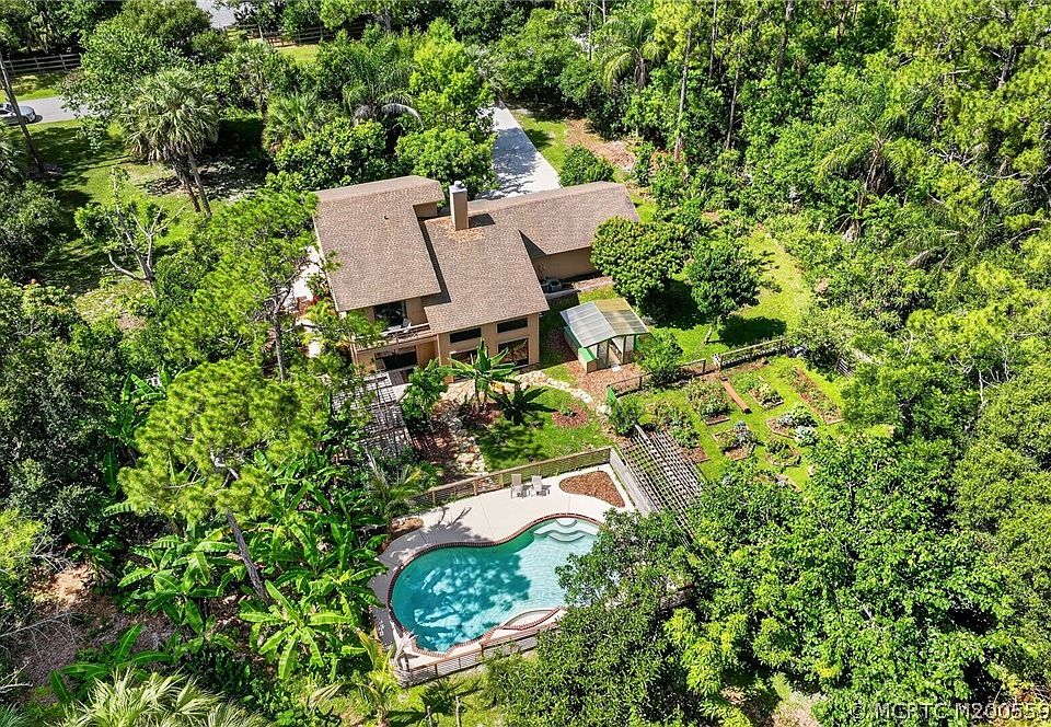 1st image of 11145 SW Meadowlark Cir