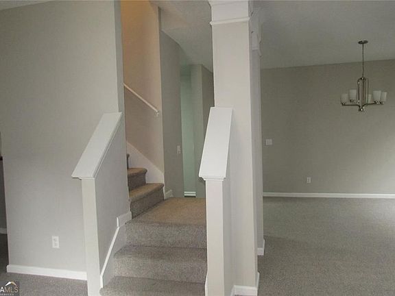 5th image of 5901 Ravensway Dr