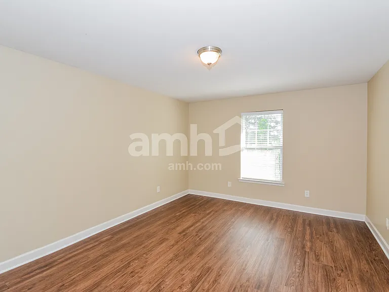 1108 Tiger Woods Way — Photo 12