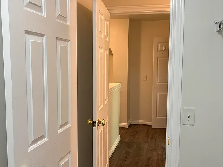 5722 Wellesley Ln — Photo 13