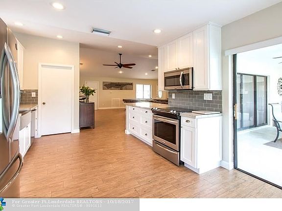 5th image of 8747 NW 49th Dr