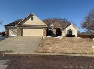 113 Fairway Dr, Durant, OK 74701