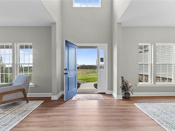 4th image of 1000 Fairway Dr #39