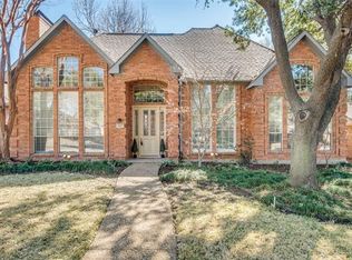 4010 Bobbin Ln, Addison, TX 75001